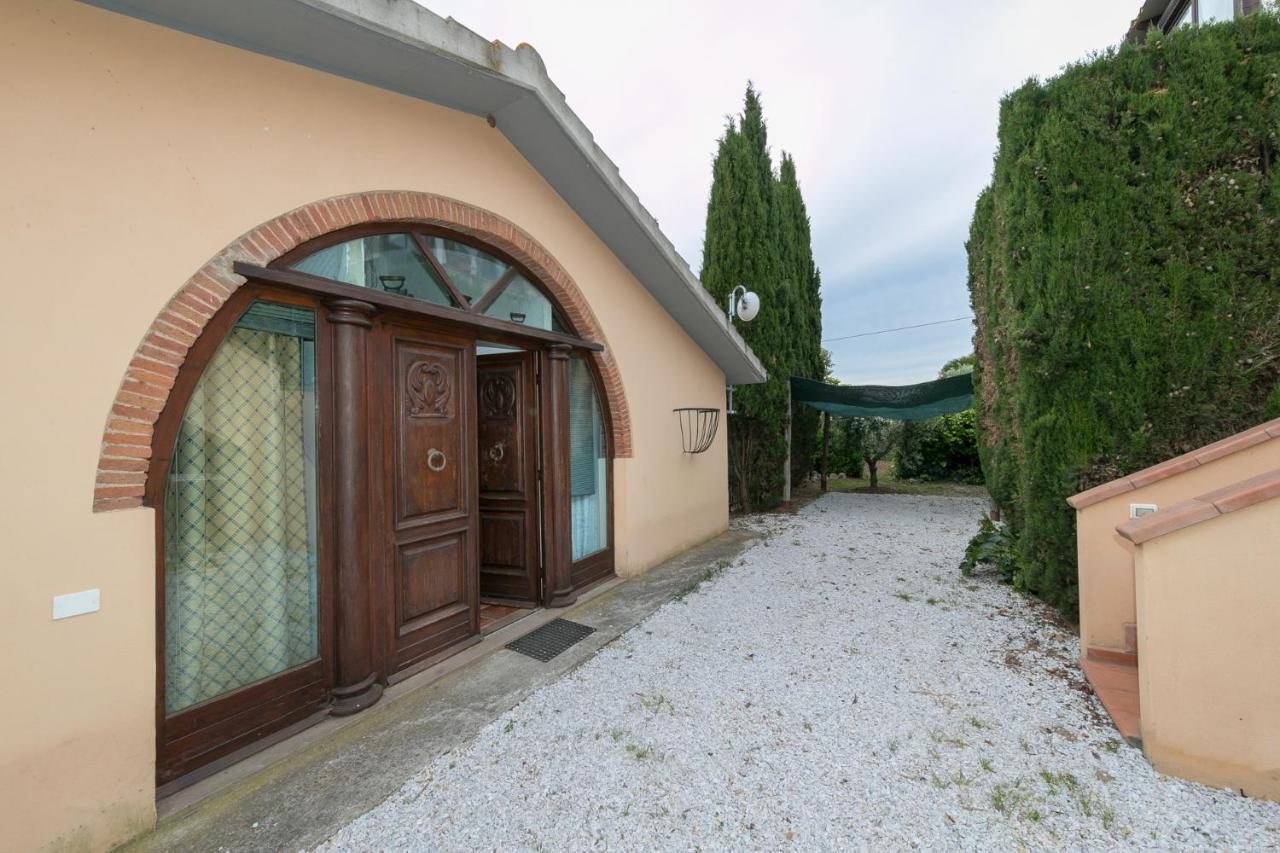 Podere Isabella San Vincenzo Eksteriør billede