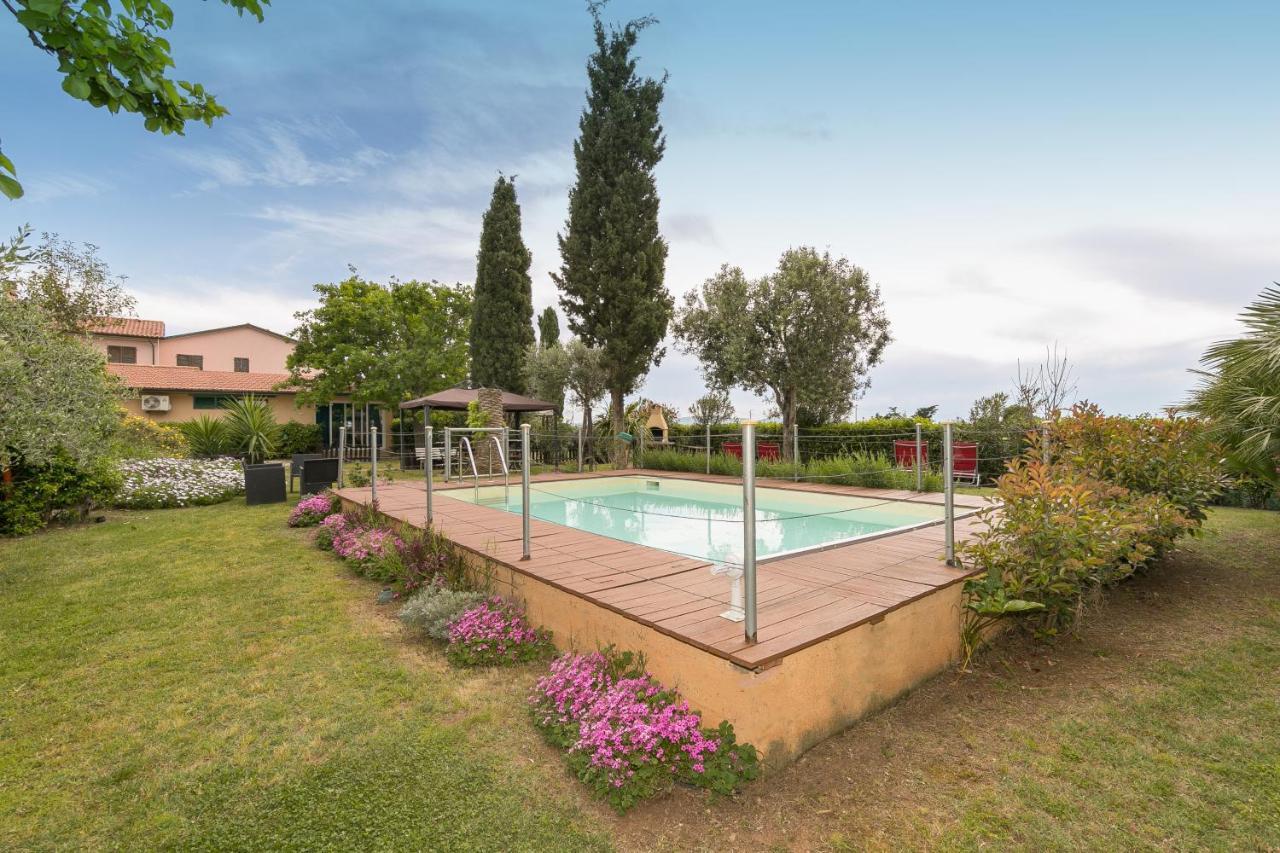 Podere Isabella San Vincenzo Eksteriør billede